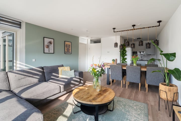 Foto 15 van Piet Paaltjensplein 89