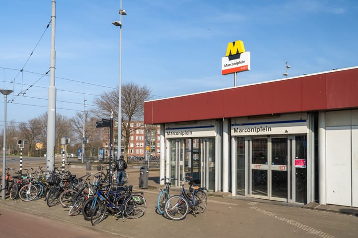 Foto 45 van Piet Paaltjensplein 89