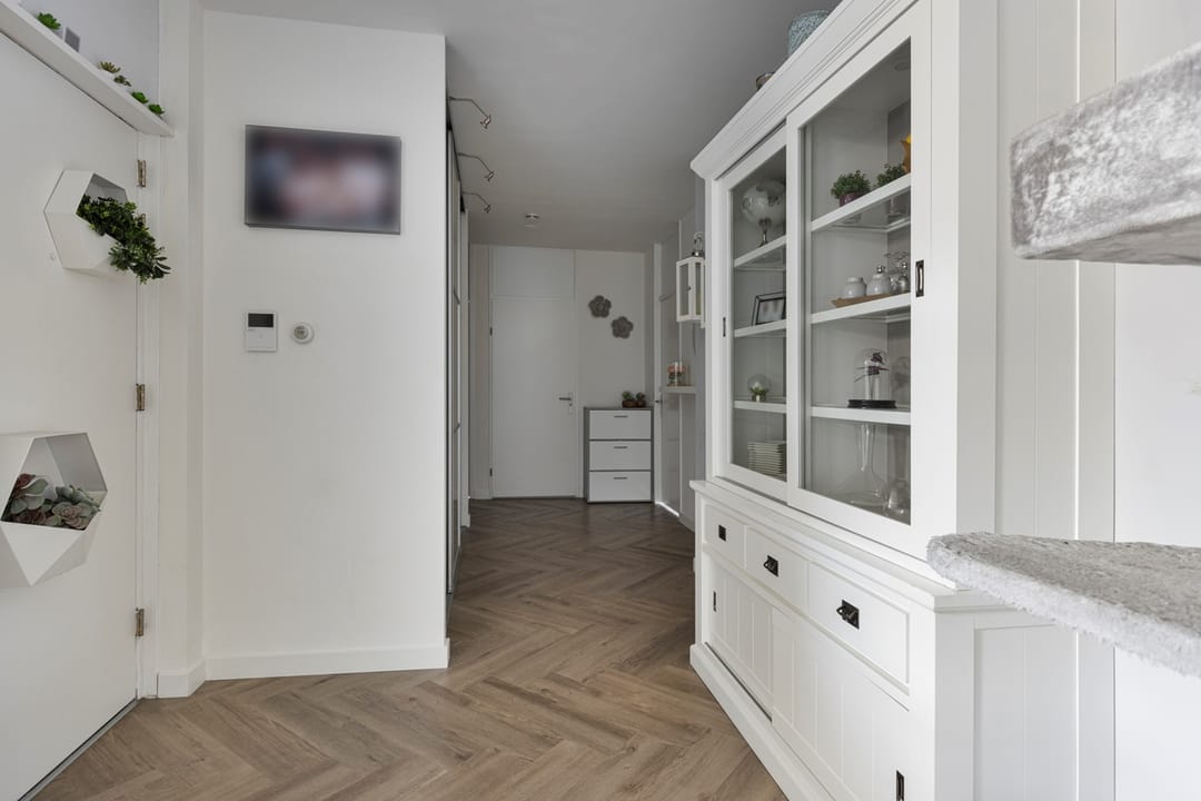 Foto 8 van Hazerswoudestraat 1