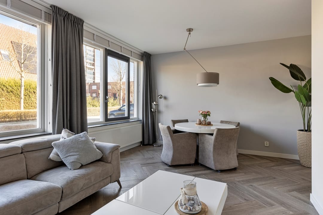 Foto 17 van Hazerswoudestraat 1