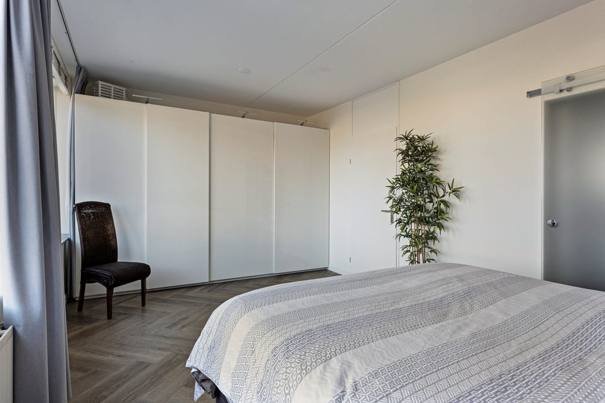 Foto 21 van Hazerswoudestraat 1