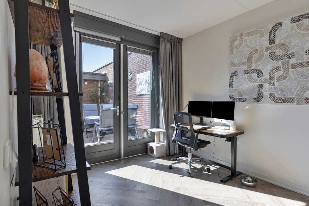 Foto 26 van Hazerswoudestraat 1