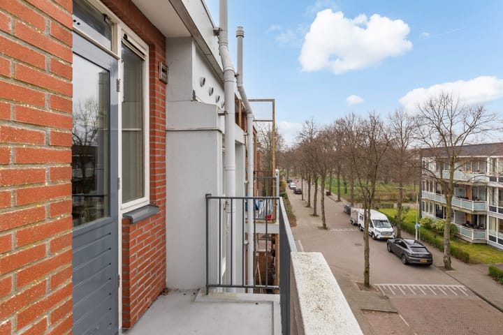 Photo 18 of Diepenbrocklaan 18