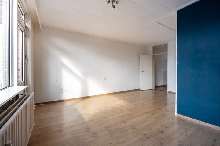 Foto 14 van Van Bergenplein 16