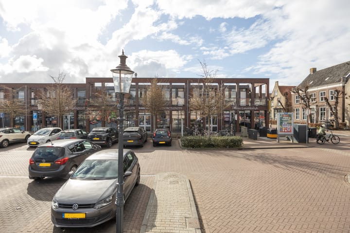 Foto 24 van Van Bergenplein 16