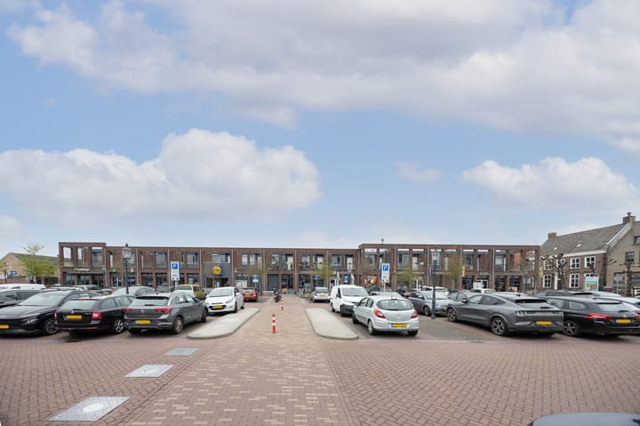 Foto 27 van Van Bergenplein 16