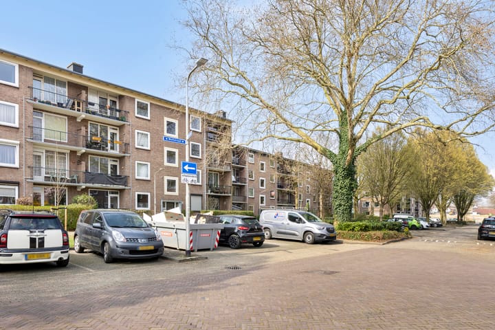 Foto 25 van Wolfstraat 104