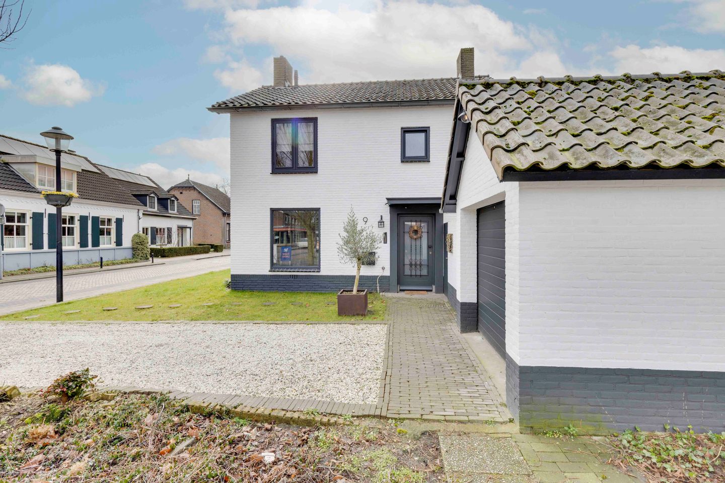 Foto 34 van van Dongenstraat 9