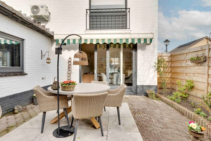 Foto 35 van van Dongenstraat 9