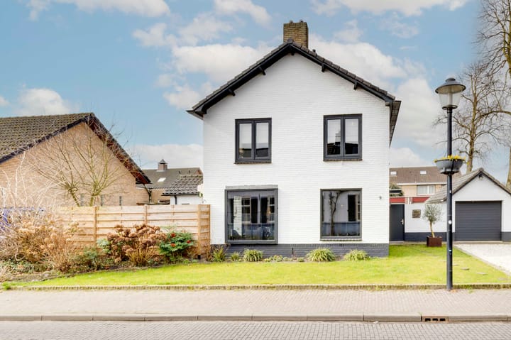 Foto 39 van van Dongenstraat 9