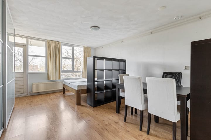 Foto 11 van Wamelplein 86