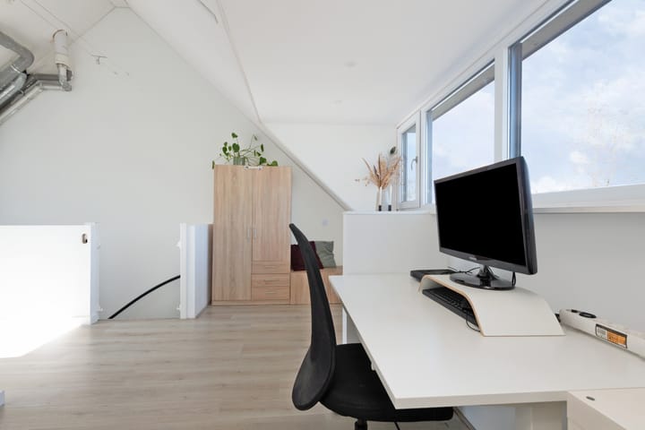 Foto 25 van Straat van Corsica 165