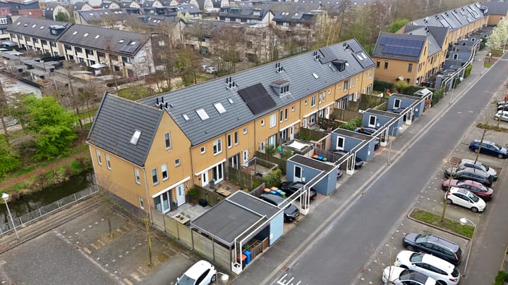 Foto 34 van Straat van Corsica 165