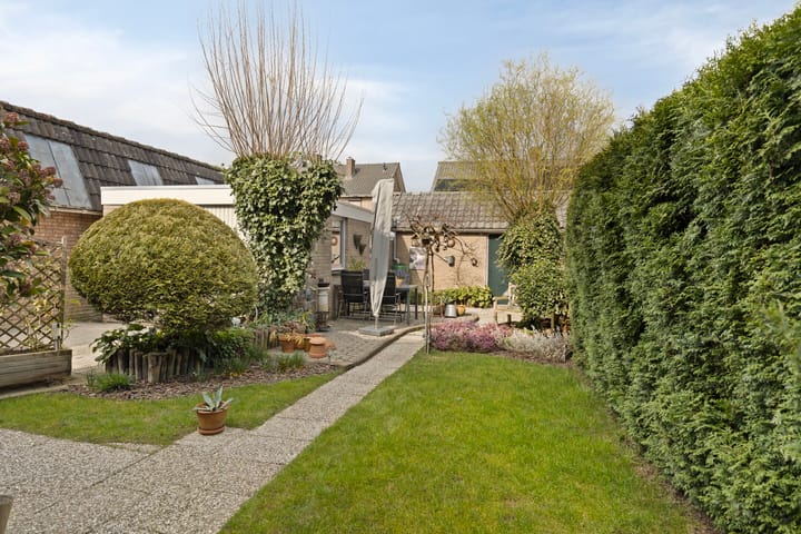 Foto 27 van Mechteldstraat 4