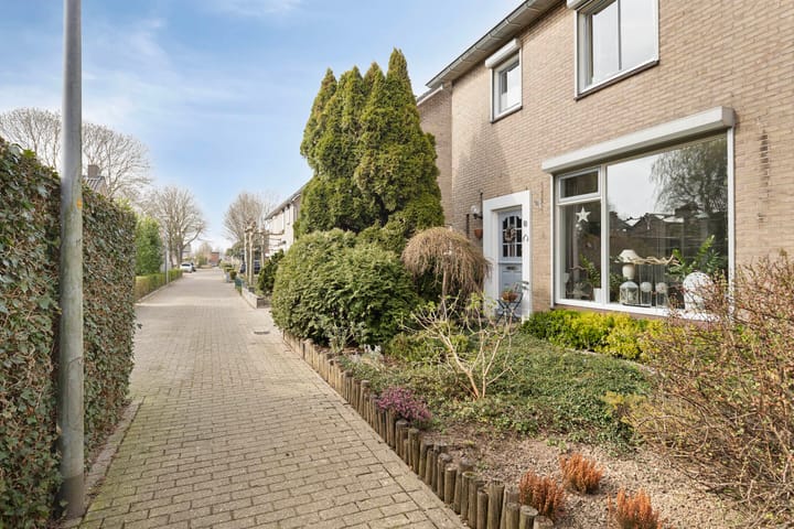 Foto 32 van Mechteldstraat 4