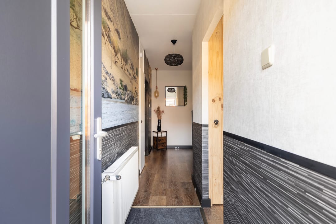 Photo 8 of Gerben Colmjonwei 40