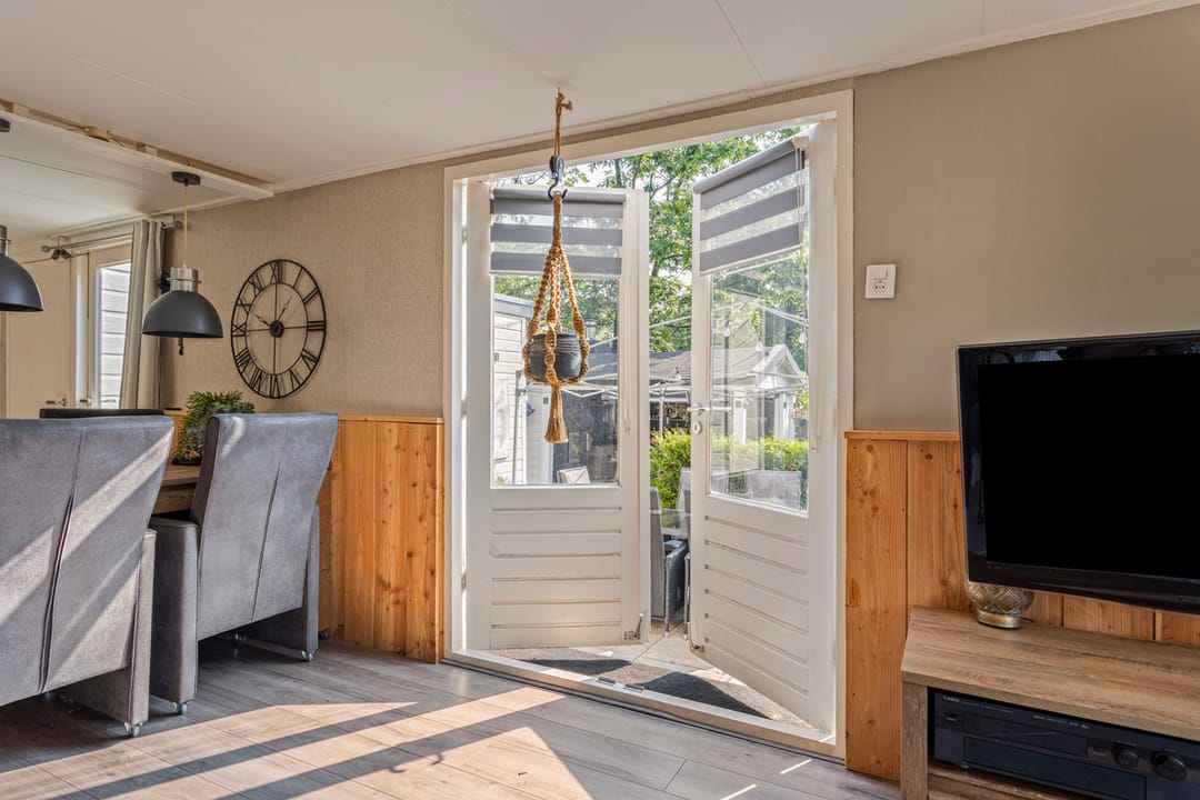 Foto 22 van Kolenbranderweg 93-78