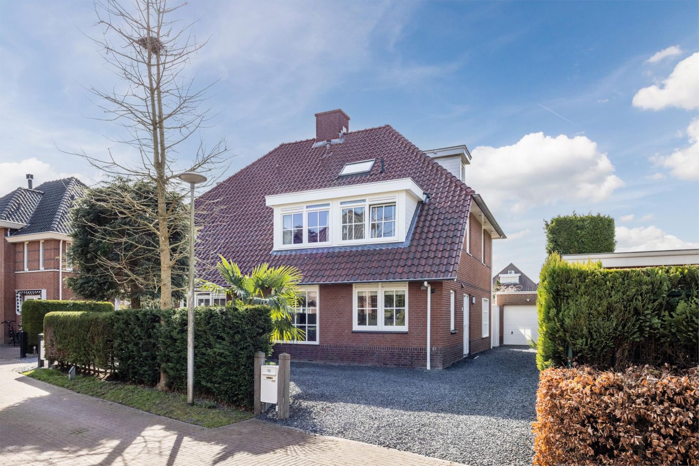 Foto 1 van Guirlande 132