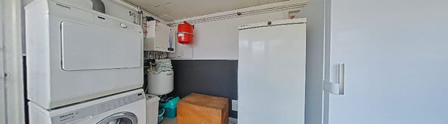 Bijkeuken, achterportaal