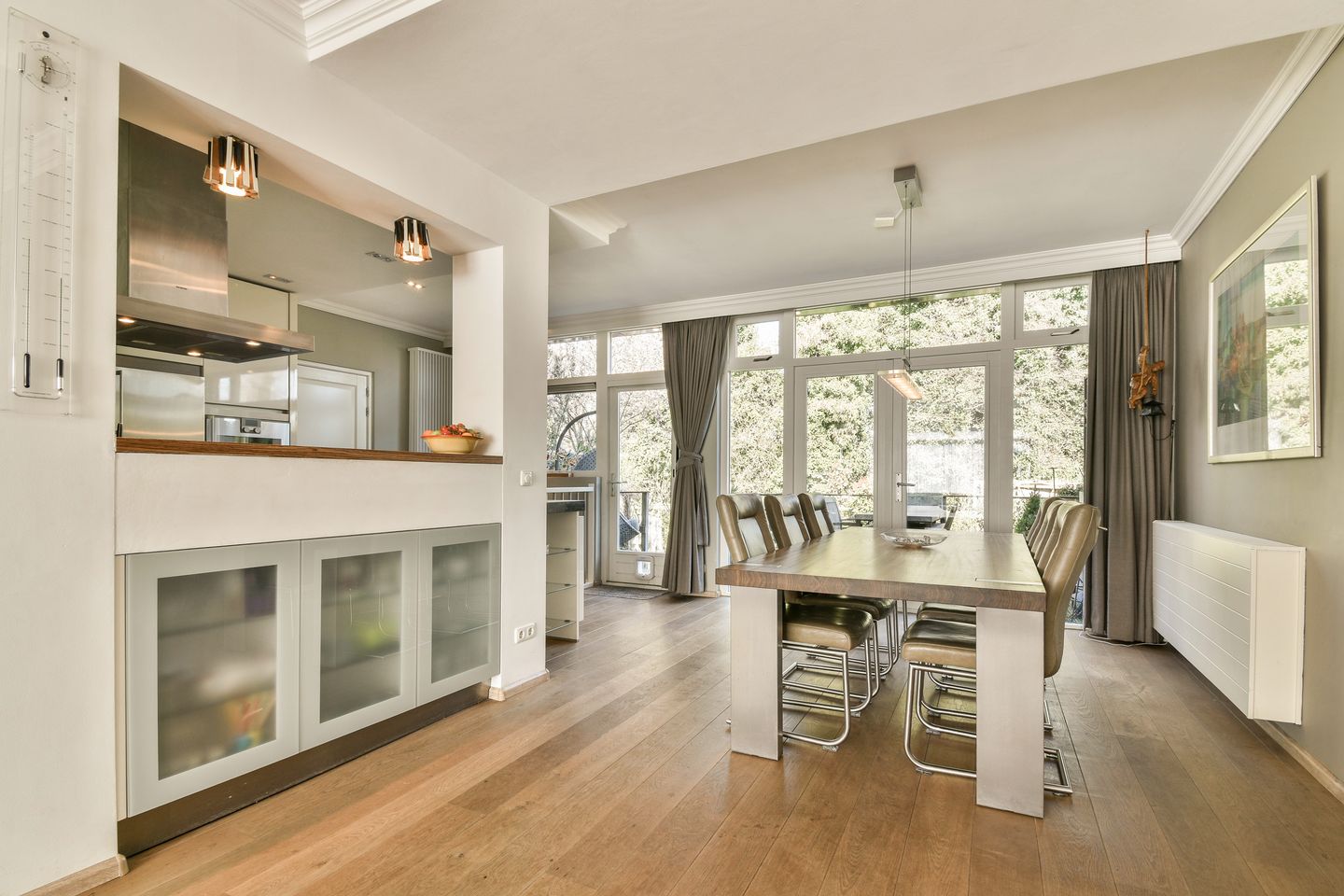 Photo 4 of Plaswijcklaan 12