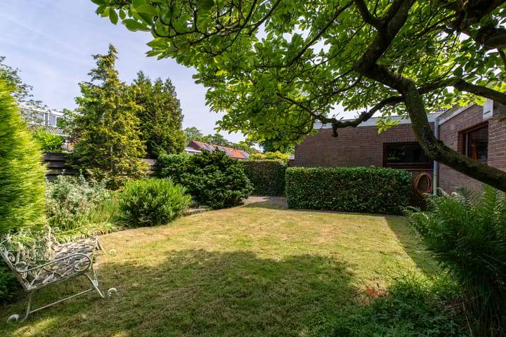 Foto 4 van Verzetplein 4