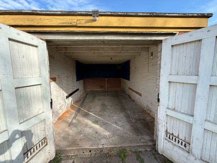 Photo 10 of Aalbrecht van Beijerenstraat 23