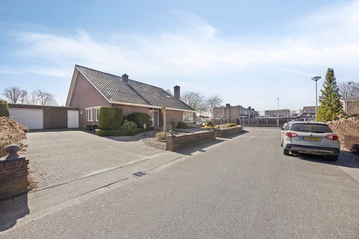 Foto 10 van Toebakstraat 1