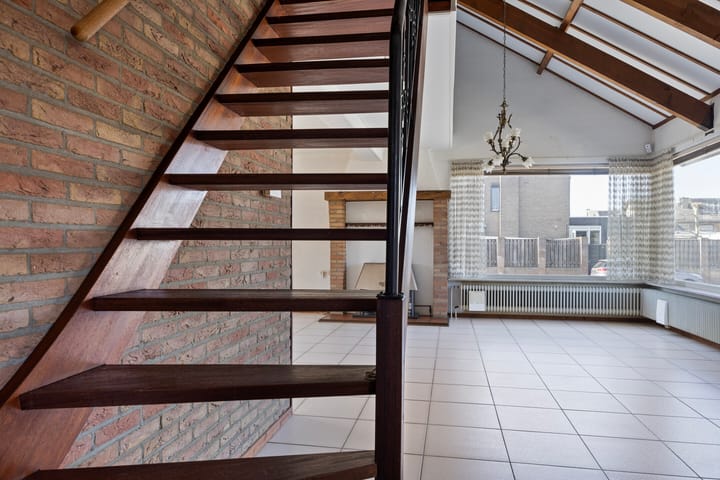 Foto 24 van Toebakstraat 1