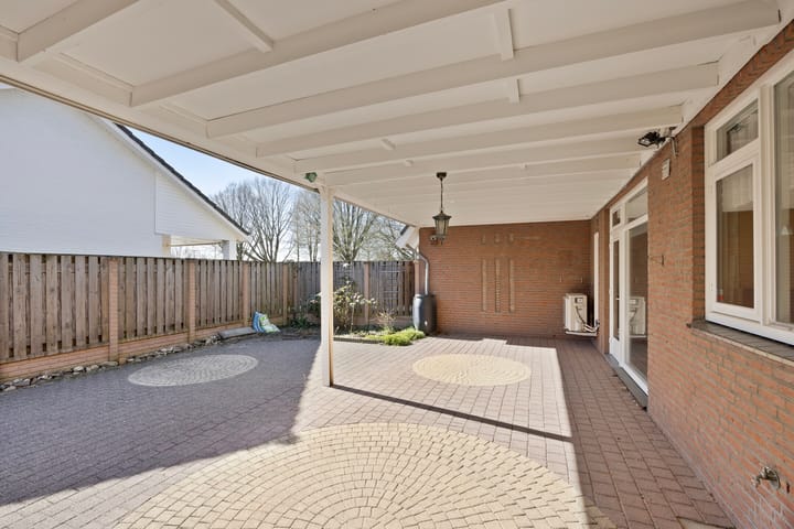 Foto 31 van Toebakstraat 1