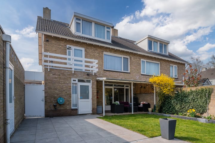 Foto 26 van Aert Swaensstraat 9