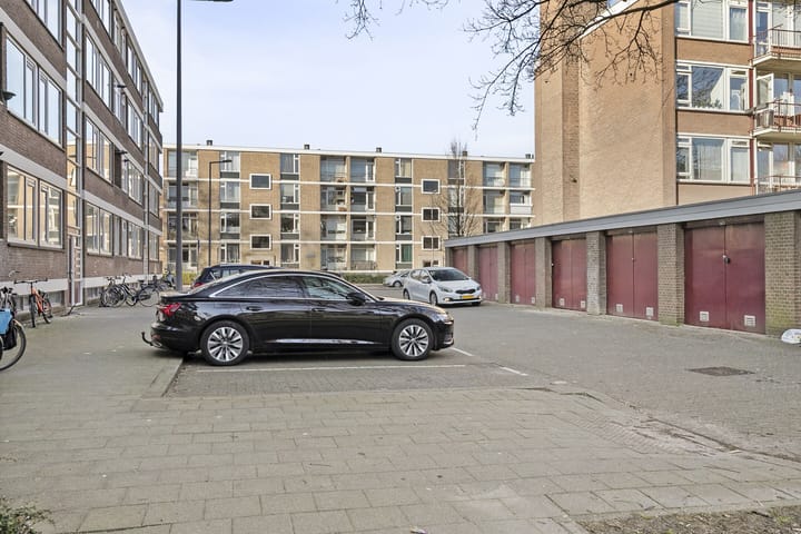 Foto 26 van Plotinusstraat 116