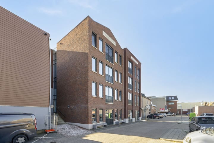 Foto 29 van Onderlangs 30-F