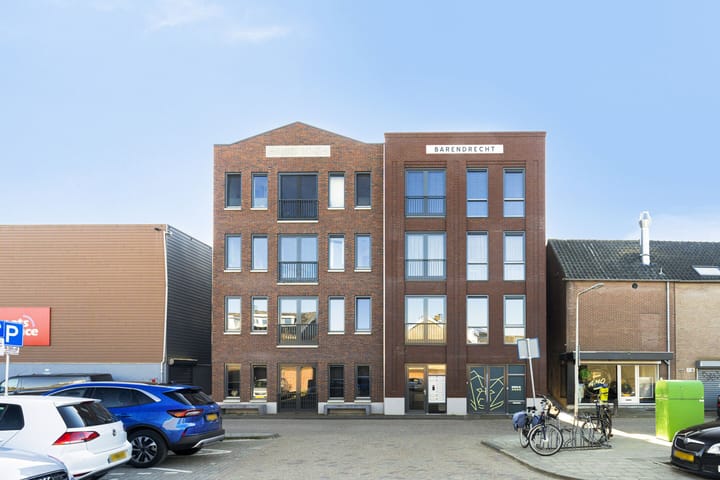 Foto 30 van Onderlangs 30-F