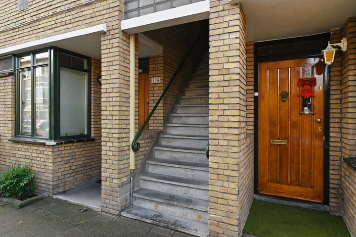 Photo 6 of Van Heutszstraat 127