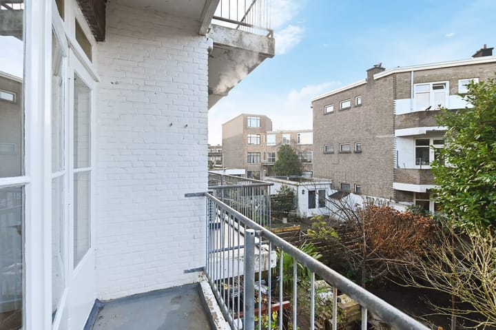 Photo 27 of Van Heutszstraat 127