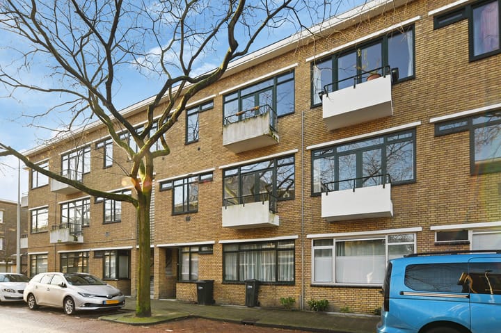 Photo 32 of Van Heutszstraat 127