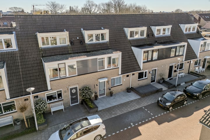 Bekijk foto van Bloemenlust 8