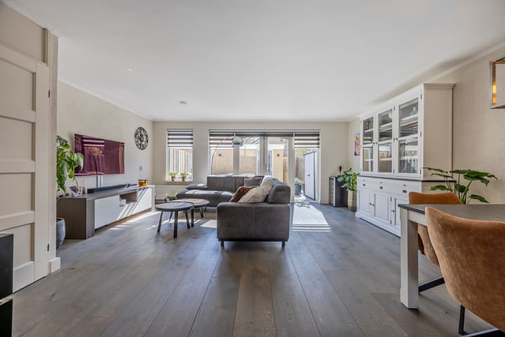 Foto 6 van Bloemenlust 8