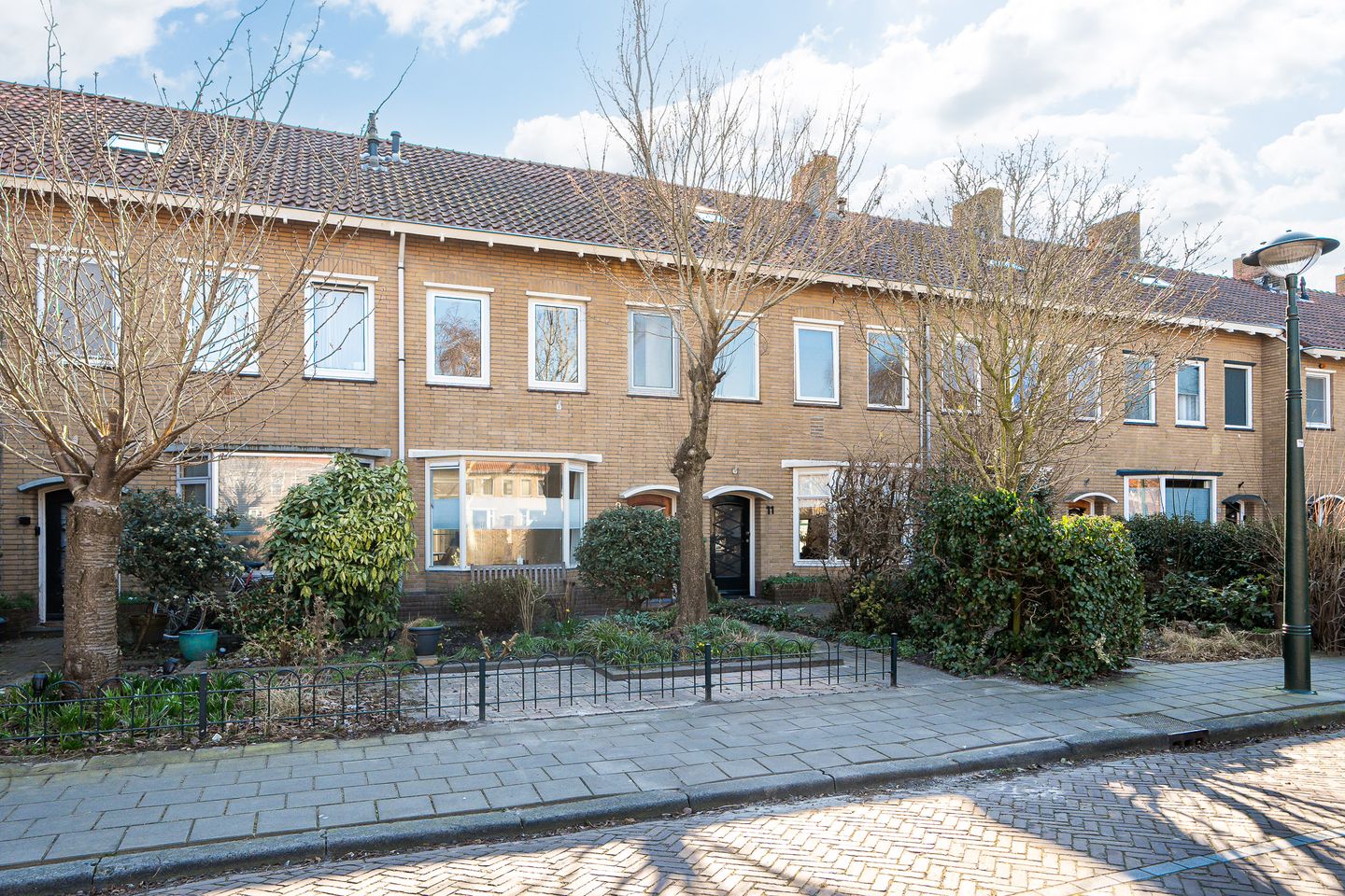 Foto 1 van Aagje Dekenstraat 9