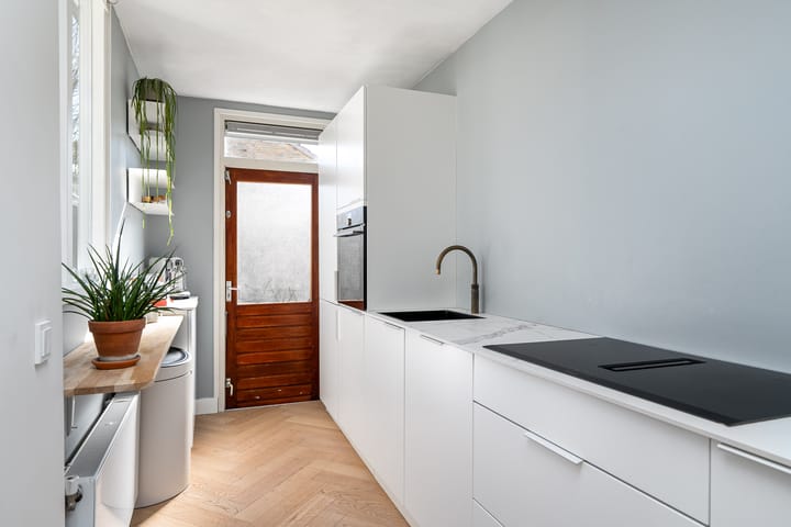 Foto 7 van Aagje Dekenstraat 9