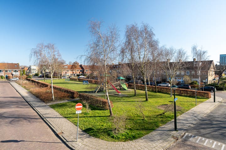 Foto 36 van Aagje Dekenstraat 9