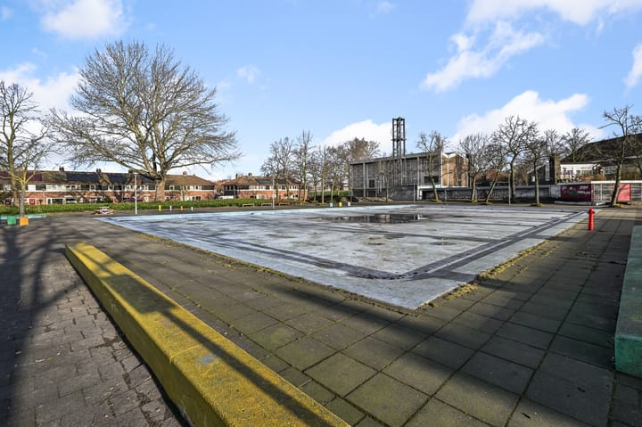 Foto 41 van Meteorenweg 175