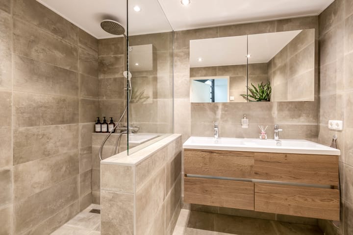 Foto 25 van Tjonger 28