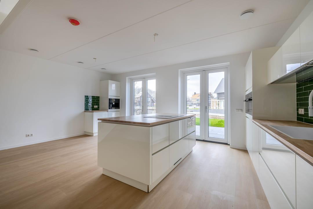 Photo 11 of Rinze Wibbelinkstraat 13