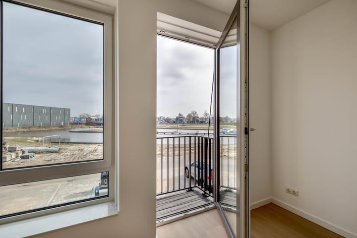 Foto 25 van Rinze Wibbelinkstraat 13