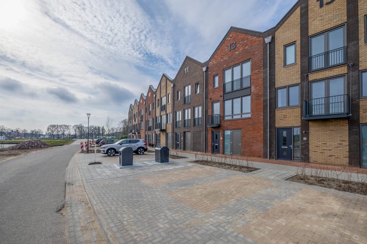 Foto 34 van Rinze Wibbelinkstraat 13