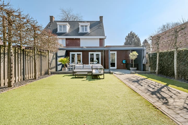 Foto 2 van Jan Beerenspad 4