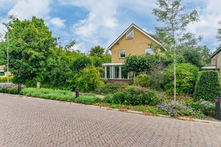 Foto 9 van van Aylvalaan 16