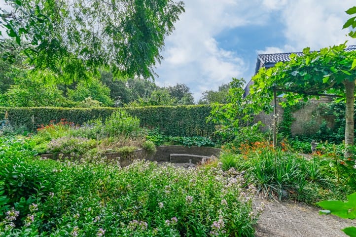 Foto 51 van van Aylvalaan 16