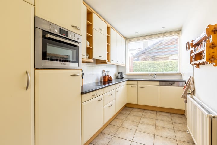 Foto 12 van Tilburgstraat 13